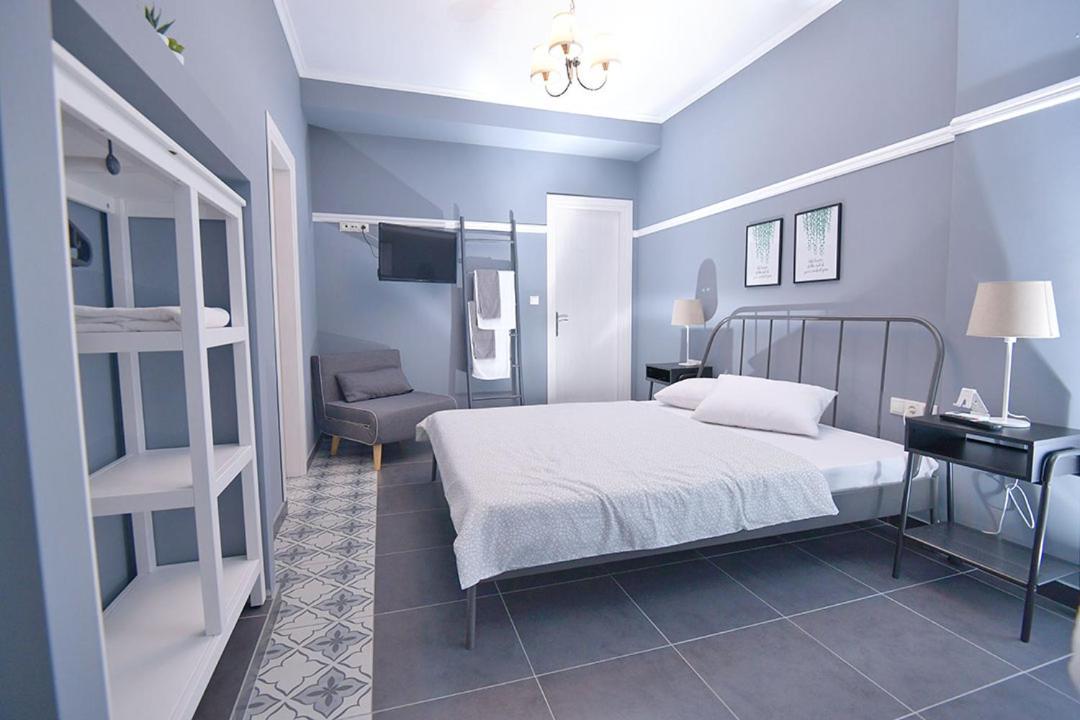 Retro Luxury Rooms Olympic Beach Exterior photo