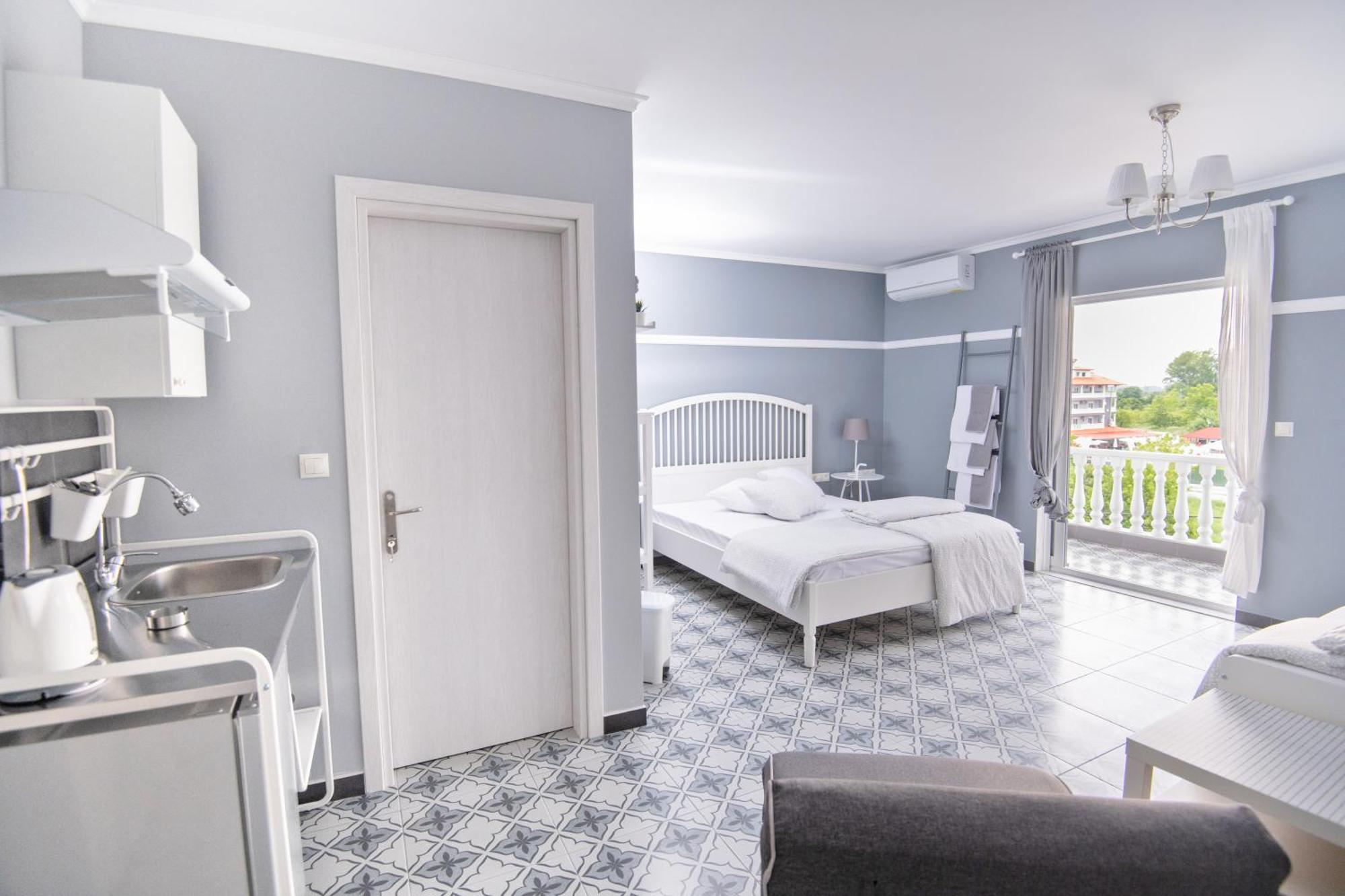 Retro Luxury Rooms Olympic Beach Room photo