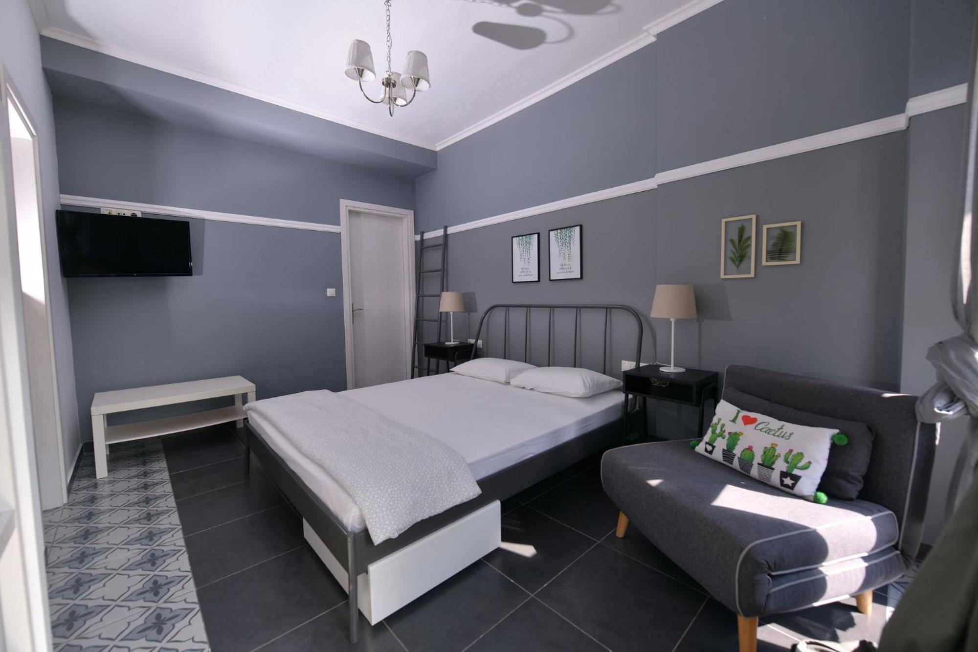 Retro Luxury Rooms Olympic Beach Exterior photo